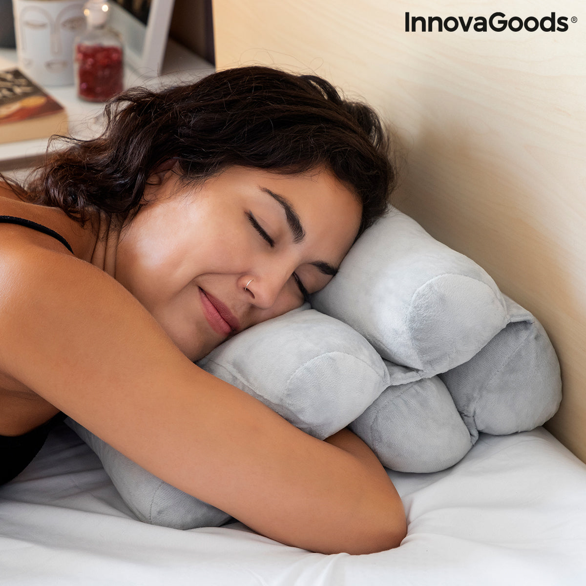 Multifunctional Modular Pillow for neck support